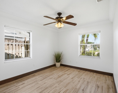 1603 Sw Seagull Way - Photo Thumbnail 14