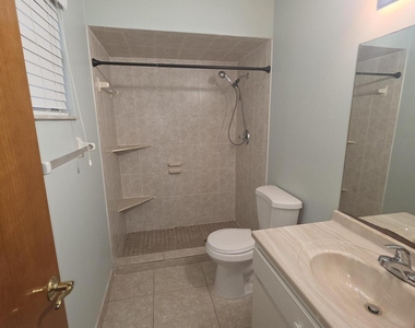 1901 Sw Dorado Lane - Photo Thumbnail 9