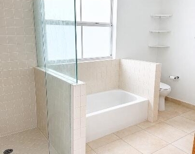 620 Ne 7th Avenue - Photo Thumbnail 2