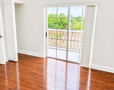 620 Ne 7th Avenue - Photo Thumbnail 15