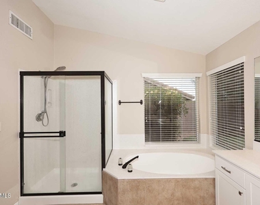 18808 N 92nd Way - Photo Thumbnail 25