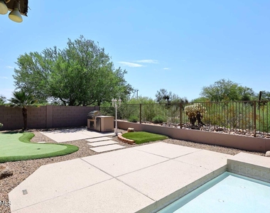 18808 N 92nd Way - Photo Thumbnail 2