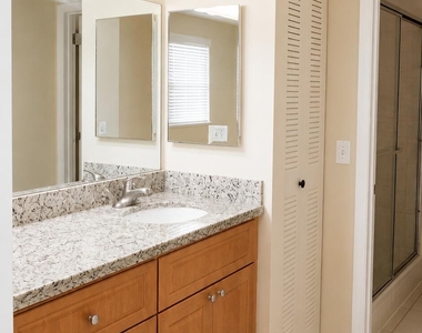 13001 Sw 11th Court - Photo Thumbnail 18