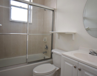 1338 Cape May Lane - Photo Thumbnail 20
