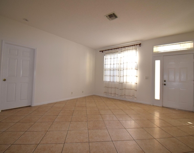 1338 Cape May Lane - Photo Thumbnail 9