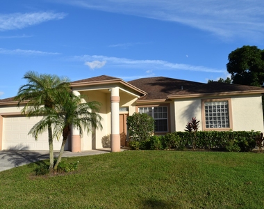 1338 Cape May Lane - Photo Thumbnail 3