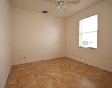 1338 Cape May Lane - Photo Thumbnail 19