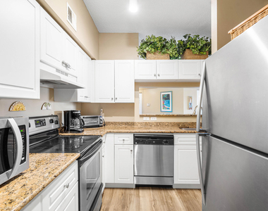 4411 Tuscany Way - Photo Thumbnail 11