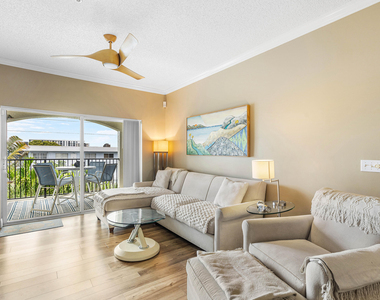 4411 Tuscany Way - Photo Thumbnail 6