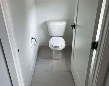 5553 Quiet Lake Place - Photo Thumbnail 16