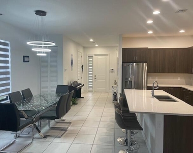 5553 Quiet Lake Place - Photo Thumbnail 21