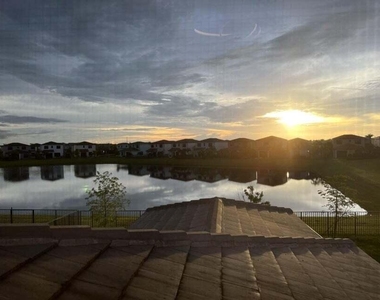 5553 Quiet Lake Place - Photo Thumbnail 14