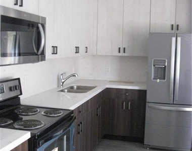 3027 Nw 118th Drive - Photo Thumbnail 5