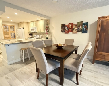3800 Oaks Clubhouse Drive - Photo Thumbnail 2