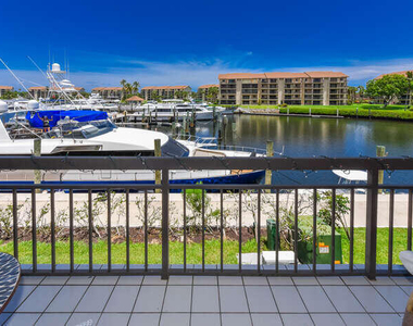 2301 Marina Isle Way - Photo Thumbnail 14