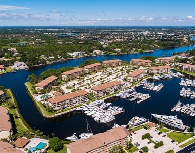 2301 Marina Isle Way - Photo Thumbnail 49