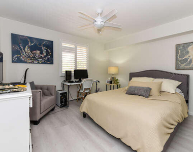 2301 Marina Isle Way - Photo Thumbnail 25