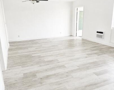 2837 Ne 30th Street - Photo Thumbnail 6