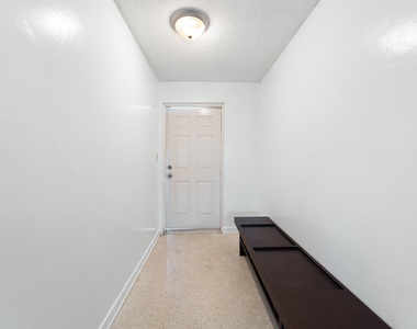 322 N Federal Highway - Photo Thumbnail 10