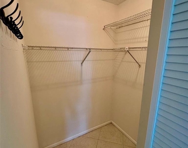 10849 Nw 30th Place - Photo Thumbnail 18