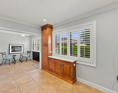 1651 Palmland Drive - Photo Thumbnail 15