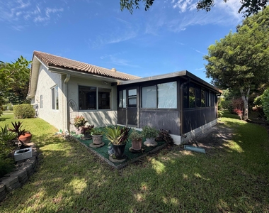 7758 Cloverfield Circle - Photo Thumbnail 34
