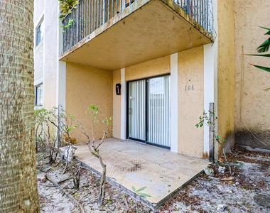 450 Palm Circle W - Photo Thumbnail 50