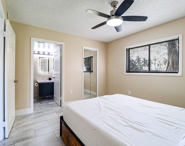 450 Palm Circle W - Photo Thumbnail 39