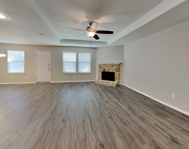 1256 Boxwood Lane - Photo Thumbnail 1