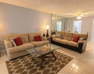 2650 Nw 49th Avenue - Photo Thumbnail 8
