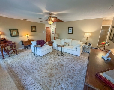 4195 Ne Hyline Drive - Photo Thumbnail 7