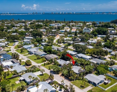 4195 Ne Hyline Drive - Photo Thumbnail 35