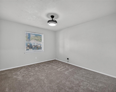 7217 Timberlane Drive - Photo Thumbnail 14