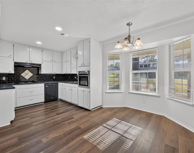 7217 Timberlane Drive - Photo Thumbnail 5
