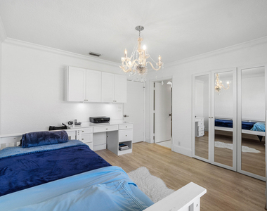 18715 Ocean Mist Drive - Photo Thumbnail 21