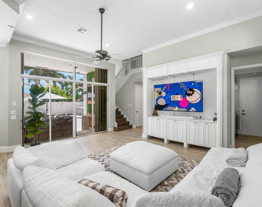 18715 Ocean Mist Drive - Photo Thumbnail 9
