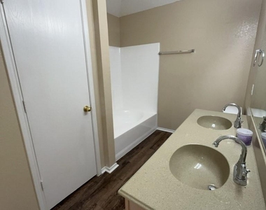 1509 Killdee Court - Photo Thumbnail 3