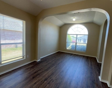 1509 Killdee Court - Photo Thumbnail 2
