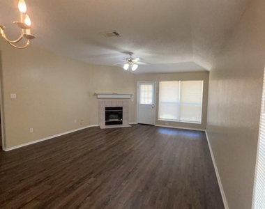 1509 Killdee Court - Photo Thumbnail 7