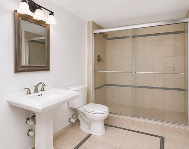 9816 Nw 36th Street - Photo Thumbnail 8