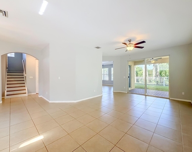 57 Atwell Drive - Photo Thumbnail 7