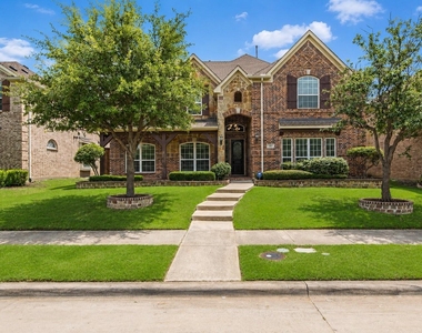 3167 Izabella Court - Photo Thumbnail 1
