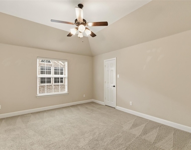 3167 Izabella Court - Photo Thumbnail 29