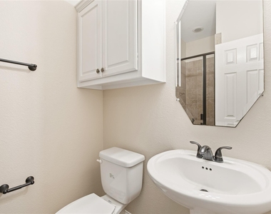 3167 Izabella Court - Photo Thumbnail 36
