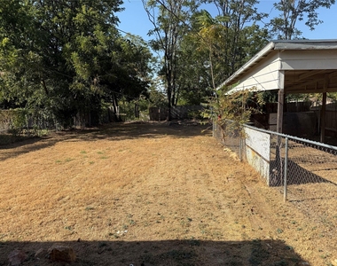1217 W Walker Street - Photo Thumbnail 18