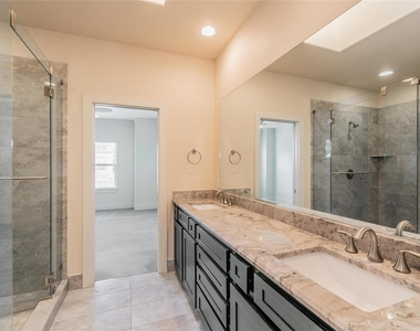 5901 Ross Avenue - Photo Thumbnail 16