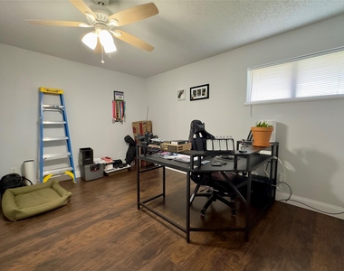 411 Mill Street - Photo Thumbnail 18
