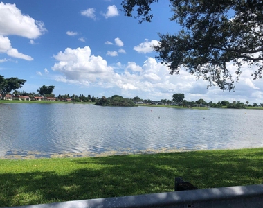 699 Saxony O Way - Photo Thumbnail 27