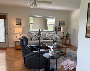 699 Saxony O Way - Photo Thumbnail 1