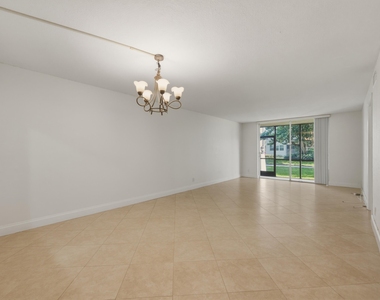 681 S Hollybrook Drive - Photo Thumbnail 2